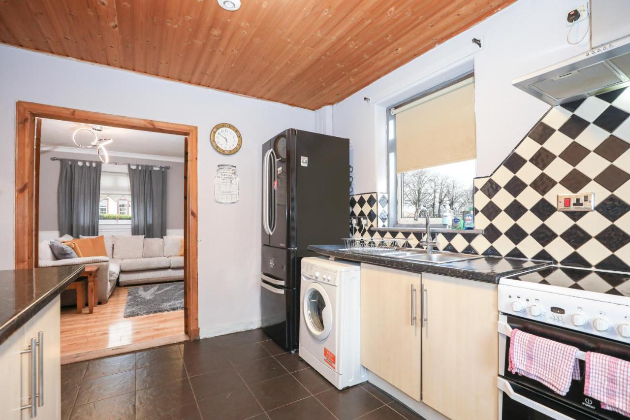 Beautiful 4 Bedroom Cottage - Ideal Location - Free Parking Edinburgh Bagian luar foto