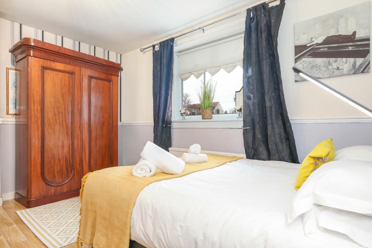 Beautiful 4 Bedroom Cottage - Ideal Location - Free Parking Edinburgh Bagian luar foto