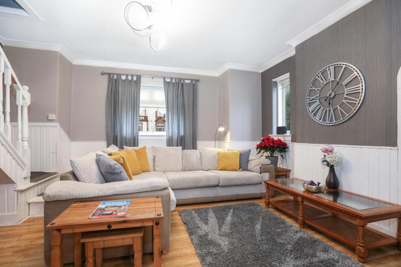Beautiful 4 Bedroom Cottage - Ideal Location - Free Parking Edinburgh Bagian luar foto