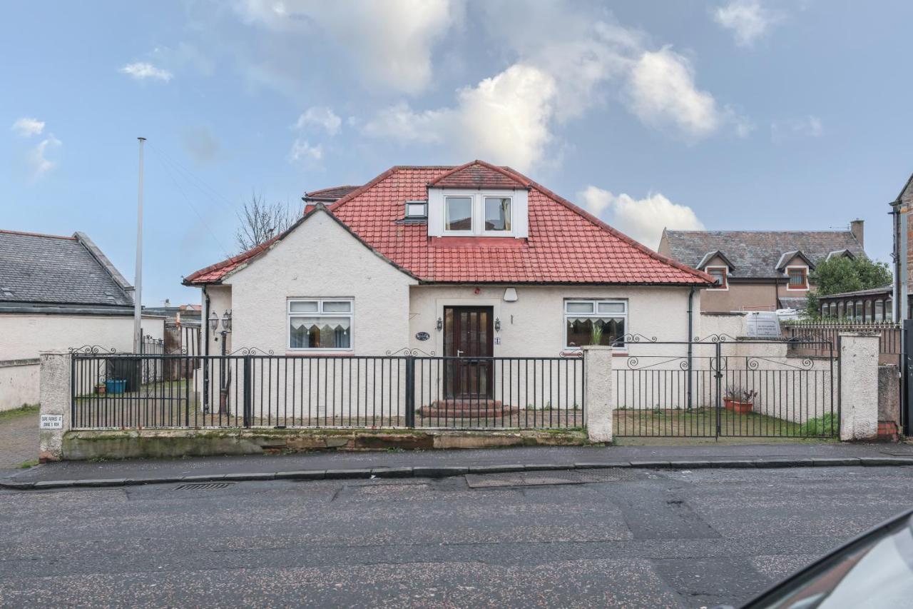 Beautiful 4 Bedroom Cottage - Ideal Location - Free Parking Edinburgh Bagian luar foto